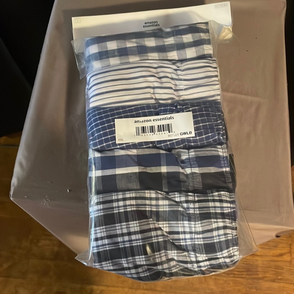 Amazon essentials men’s pack of double X boxers